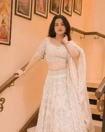 Escort Service In Dahisar